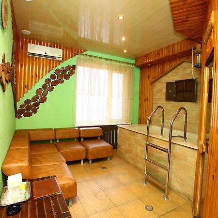 Bansay Hotel Dnjepropetovsk Buitenkant foto
