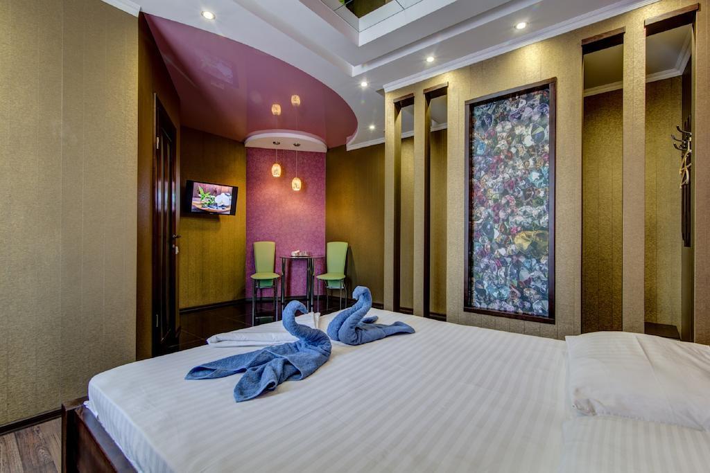 Bansay Hotel Dnjepropetovsk Kamer foto