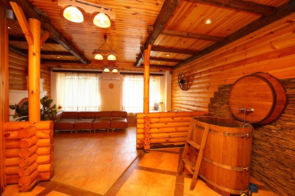 Bansay Hotel Dnjepropetovsk Buitenkant foto